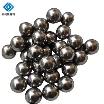 Bola titanium